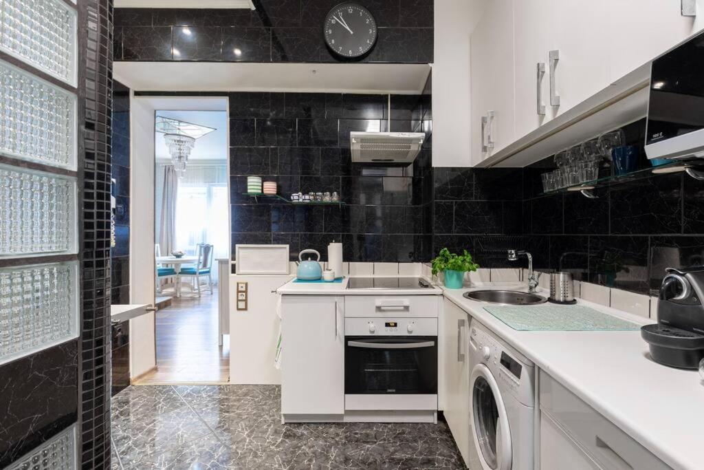 Stylish Central Budapest Apartment エクステリア 写真